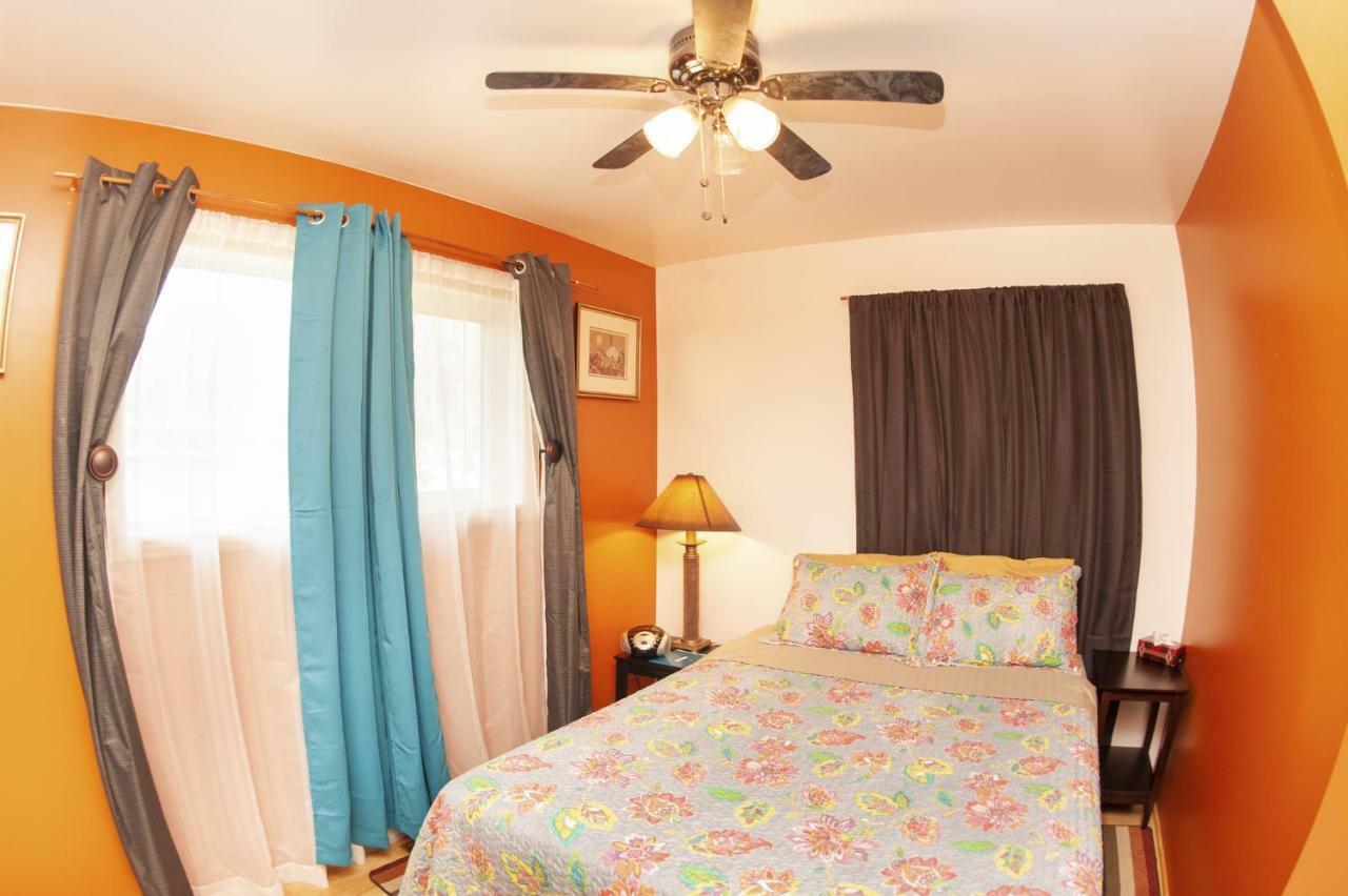 Tiga Bed And Breakfast Yellowknife Eksteriør billede